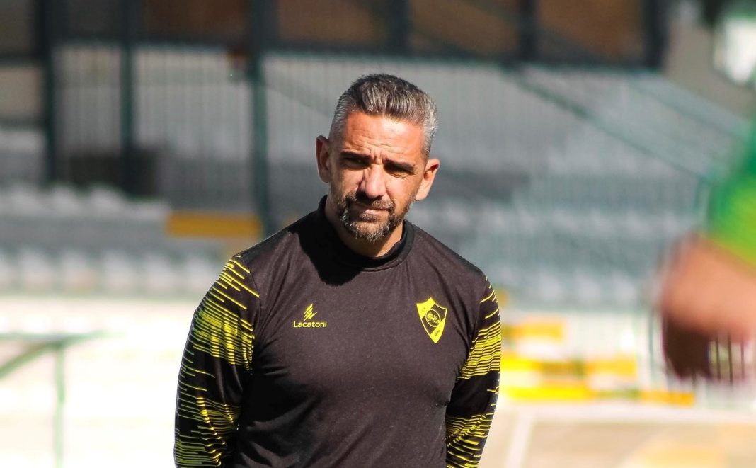 II LIGA RUI CONSIDERADO O SEGUNDO MELHOR TREINADOR DO MÊS Canal N